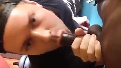 Kiracı kendini tekrar cum yapar