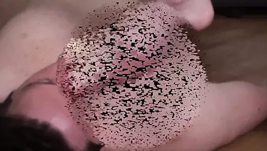 Peynirli ayaklarla peynir besleme