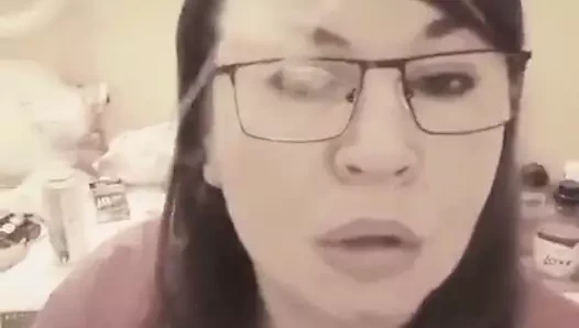 cam yakın sigara olgun