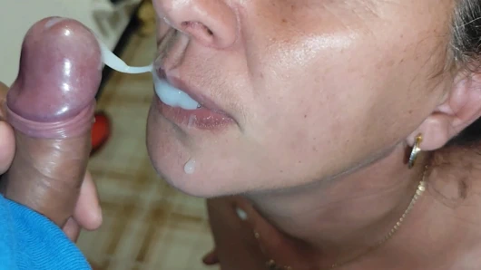 Ağzına boşalma, anal dölleme amatör olgun orta yaşlı seksi kadın ev hanımı derlemesi