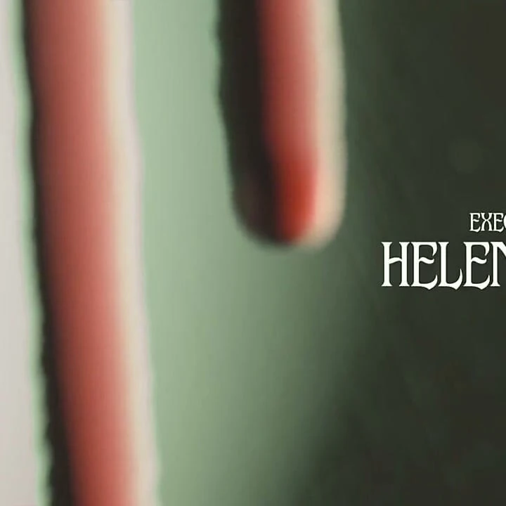 Üçlü seks eyleminde derinden ısırıyor