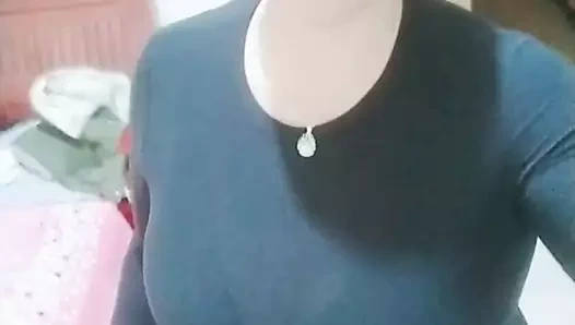Busty güzel milf