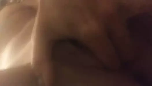 Arkadaşım tarafından hızlı vuruş (ses açık)