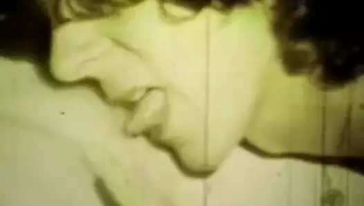 Genç çıplak (1960'larda vintage) yakalandı