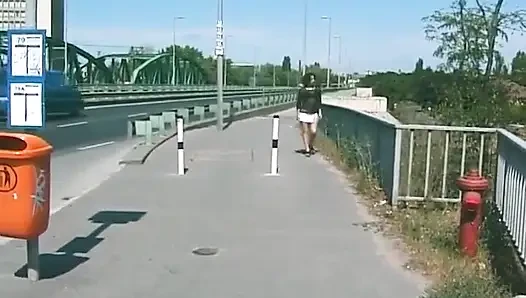 Almanya'dan genç kız amıyla oynamayı ve boşalmayı seviyor