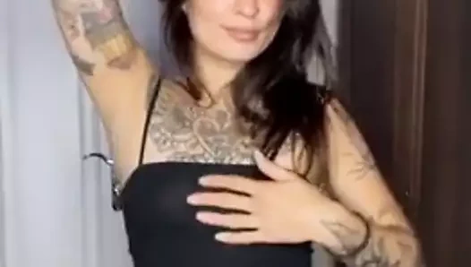 VictoriaSunShinee videosu