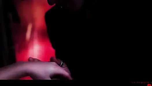 Carla Cox ve Megan Coxxx lastik şehveti içinde