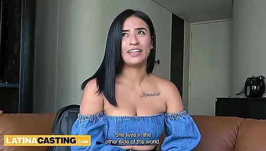 Bu büyük götlü latin orta yaşlı seksi kadının kocasının asla hayal edemeyeceği şekilde ünlü olmasına yardım ettim