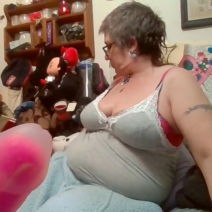 Losyon göğüsler striptiz