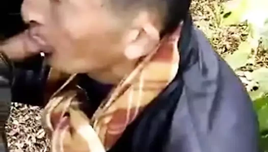 Çinli yaşlı adam 7