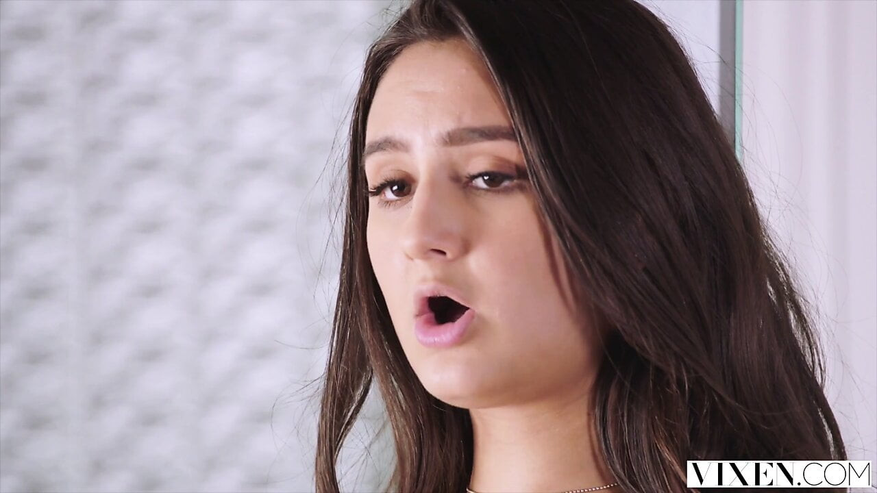 Vixen ariana marie ve eliza ibarra aşk için var eğlence birlikte