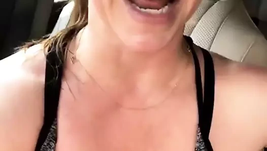 Jennifer love hewitt - antrenmandan sonra selfie, temmuz 2018