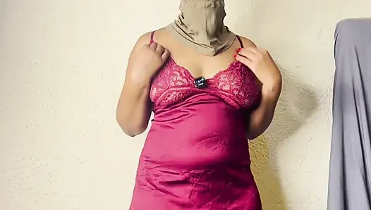Göğüslerimi em