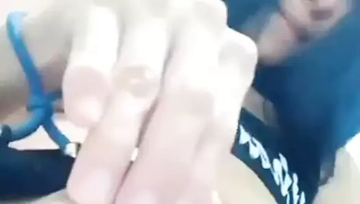 Love Lily ile gerçek boşalma