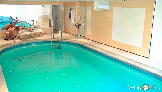 Ateşli bir kız bulma planım işe yaradı