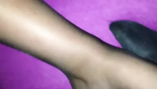 naylon footjob 3