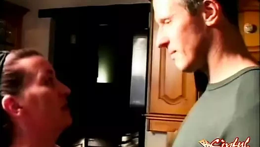 Spanked english olgun bebek stef