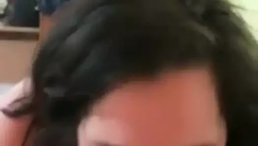 Sıcak tombul milf seviyor emme horoz