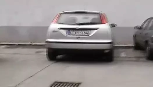 Vahşi Alman bayan shaving ona kedi içinde ona seksi çorap