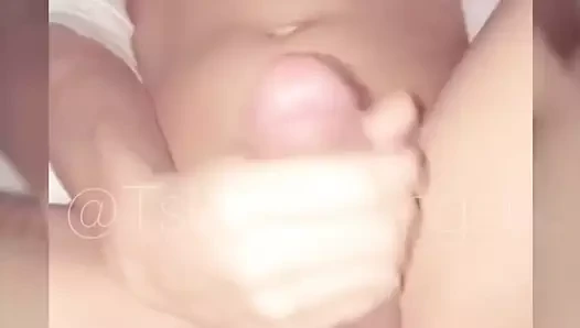 transeksüel boşalan üzerinde bir anda yoğun ilgi gören at 0:03