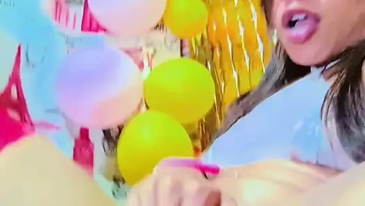 4 temmuz delicius ve ateşli copilation bebek lovee fsitng külotumu edepsiz ve tatlı yapıyor!!