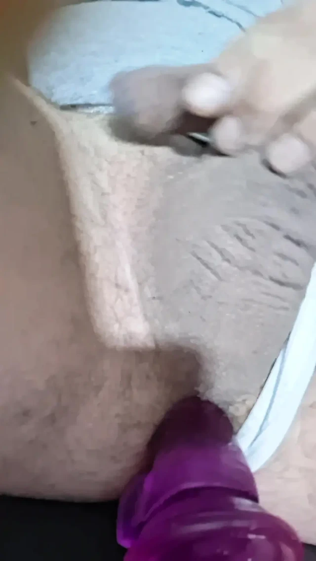 Dildo ağız göt ağzı