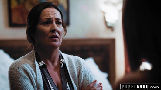 Saf tabu, kyler quinn üvey anne ve üvey babasıyla yakalandı