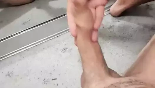 Okşayarak benim horoz n izlerken kendimi içinde the mirror