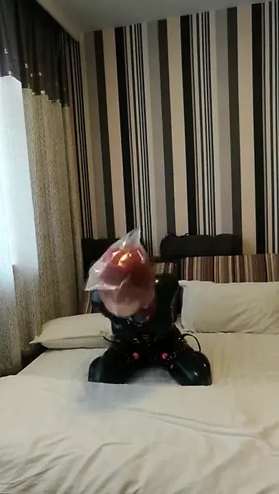 Lateks kigurumi nefes oyunu esaret titreşimli