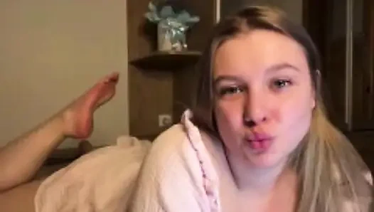 Intense orgasms with a pussy beauty and her toy - Jucielussie