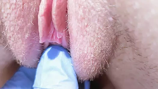 Julia maze, bakış açısı sulu amcık ve klitoris ovuyor, jinekulum orgazmı