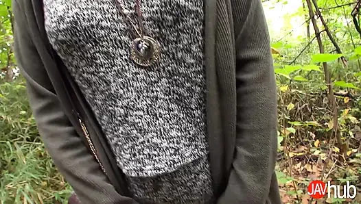 Javhub mari koizumi parmaklanıyor ve fışkırtıyor