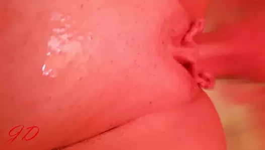 Juicydream - cum damlayan köpek sikme