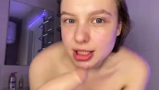 İnanılmaz fışkırtma çok su sıçratarak boşalıyor