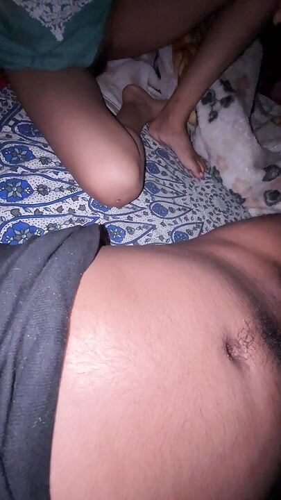 I fuck my friend wife when my friend is in town