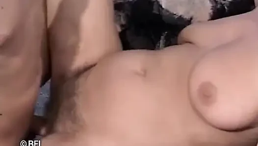 Git ve genç yarağıma bin