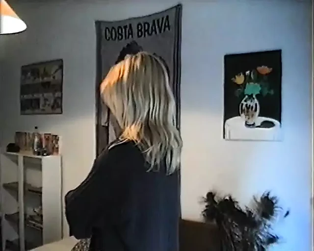 Я представляю вам Adriana - настоящую блондинку-фею с огромным желанием показать себя на порно сайте