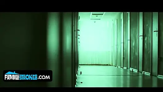 Büyük memeli orta yaşlı seksi kadınlar mona azar ve penny berber seni nasıl boşaltacaklarını biliyor