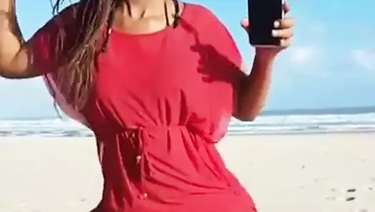 Güney Afrika'dan sıcak hatun 2