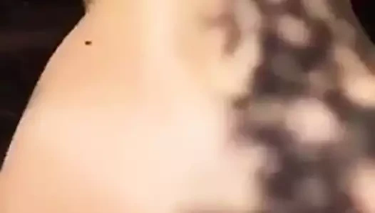 Bahçede naturel sikikler