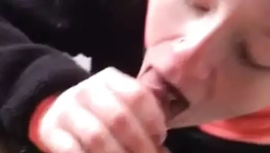 sarışın kız açık eylem