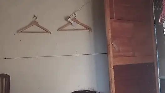 Olgun kadın şişiyor