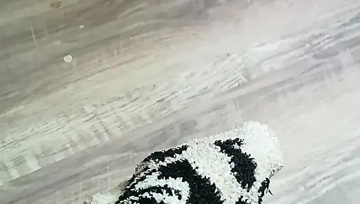 Çoraplarımı çalmayı bırak