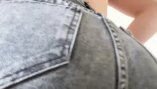 Tanganı hep üstünde tutarken tüm döllerini çıkaracağım!