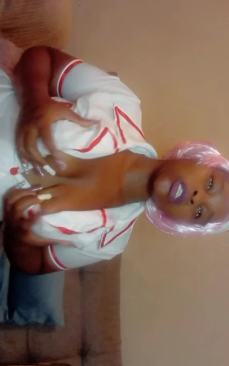 Медсестра, колючка