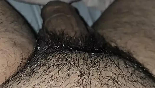 Üvey anne üvey oğluna ereksiyon halinde mastürbasyon yapıyor