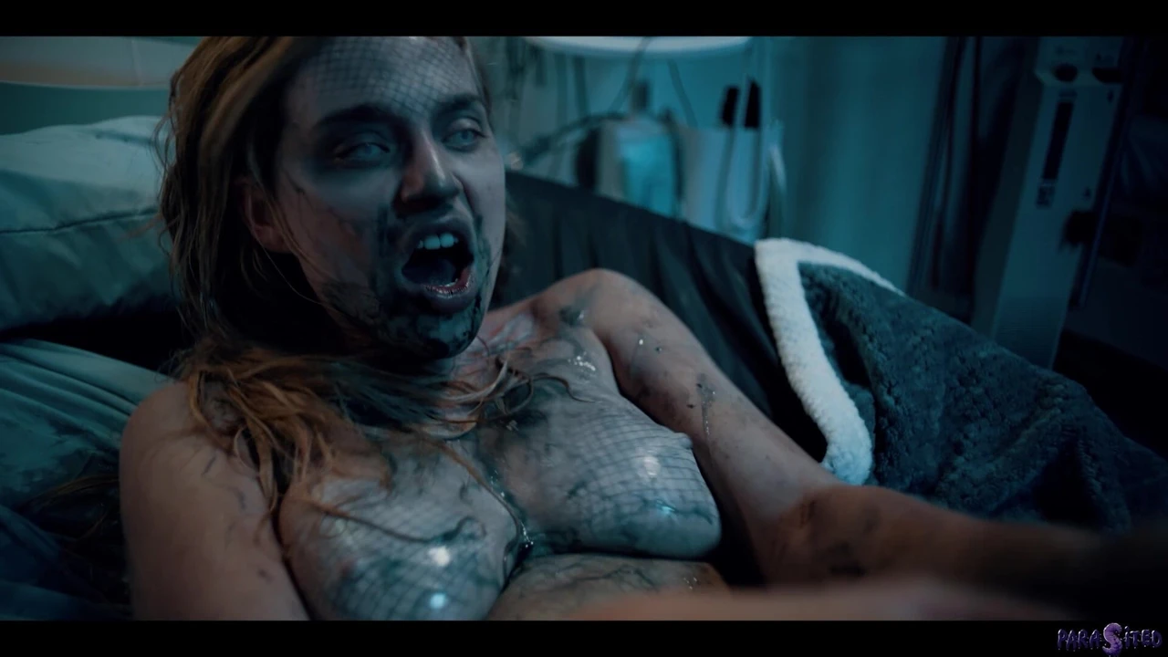 Korku lezbiyen pornosu - kimmy kimm ve blake flower parazitlerin sahip olduğu çift uzaylı dildo ile sikişiyor