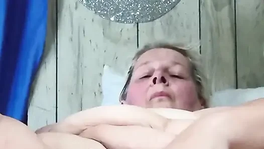 Bu gevşek amcığı açmak ister misin?