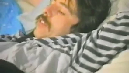 orospu içinde kadın iç çamaşırı alma onu ıslak amcık dövülerek