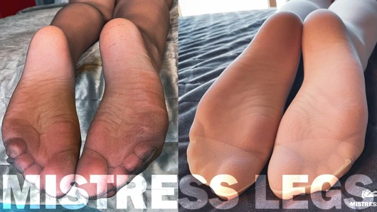 Beyaz ve bronz külotlu çoraplı tanrıça ayakları ayak parmaklarını kıpırdatıyor derlemesi